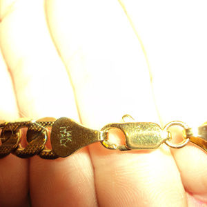 14k Italy gold figaro chain